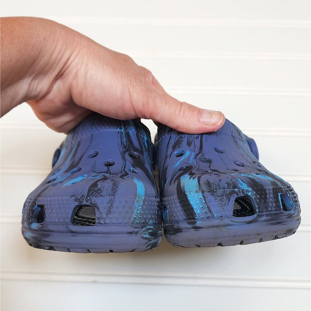 Crocs Classic Marbled Kids Clogs/Sandals Size 12 Little Kids - Picture 8 of 10